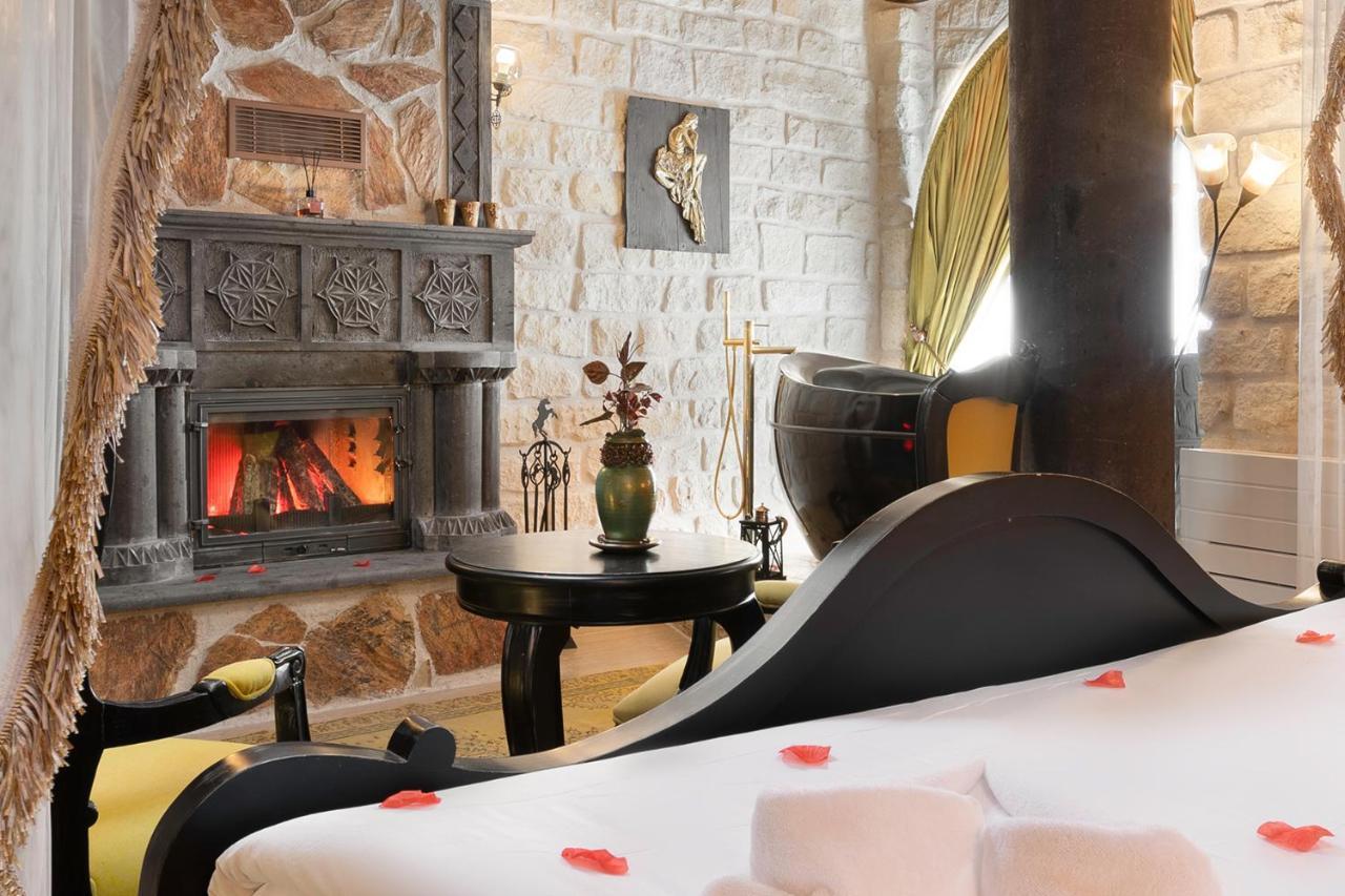 Elysion Cave Suites أوروغوبْ المظهر الخارجي الصورة