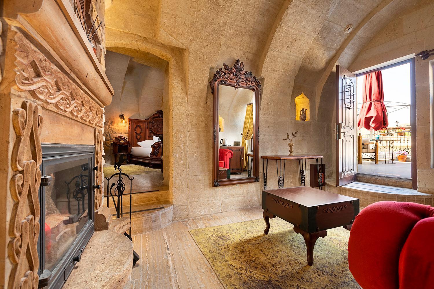 Elysion Cave Suites أوروغوبْ المظهر الخارجي الصورة