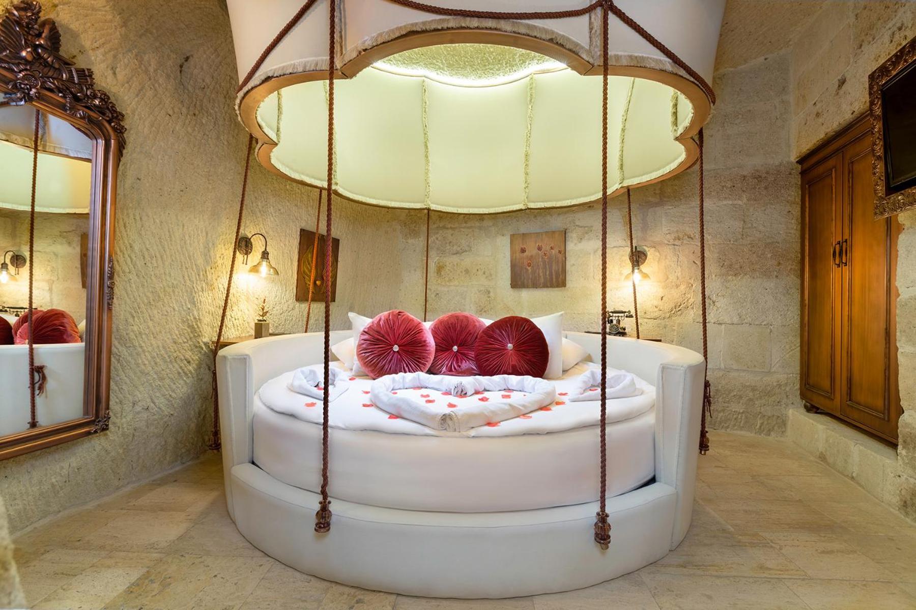 Elysion Cave Suites أوروغوبْ المظهر الخارجي الصورة